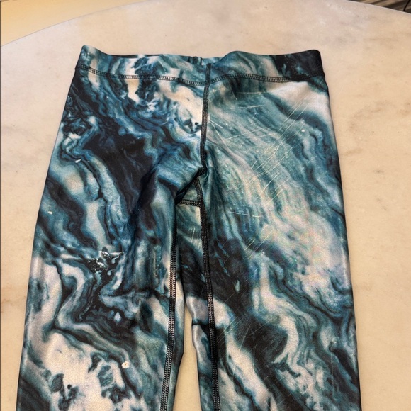 Terez Blue and White Marble Leggings - Picture 2 of 5